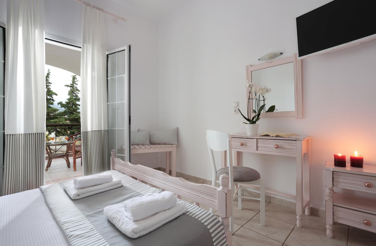 Iris Beach Hotel Monemvasía Eksteriør billede