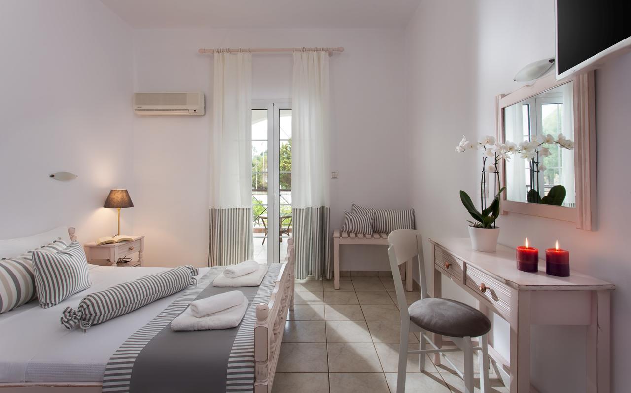Iris Beach Hotel Monemvasía Eksteriør billede